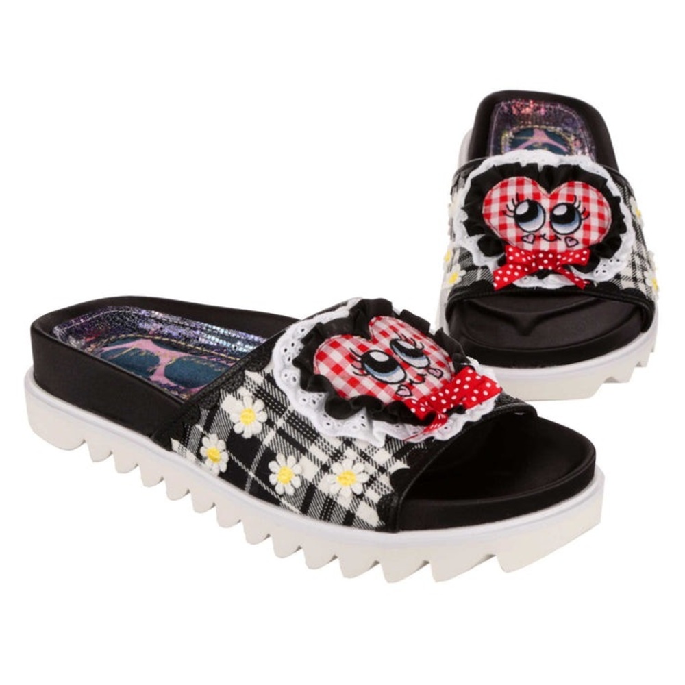 Irregular Choice Lovey Dovey Flats US 6.5/ EU 37